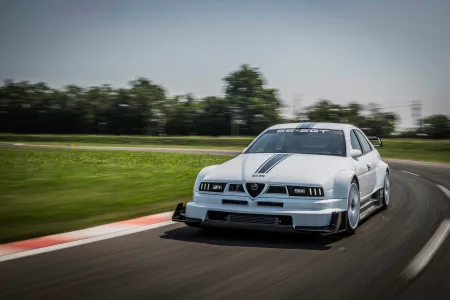 El 155 v6 ti que sonaban los alfistas ya existe 620 cv estetica de carreras y produccion limitada 3