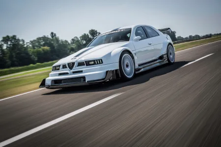 El 155 v6 ti que sonaban los alfistas ya existe 620 cv estetica de carreras y produccion limitada 5