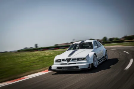 El 155 v6 ti que sonaban los alfistas ya existe 620 cv estetica de carreras y produccion limitada 6