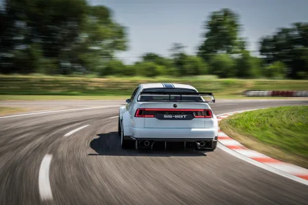 El 155 v6 ti que sonaban los alfistas ya existe 620 cv estetica de carreras y produccion limitada 8
