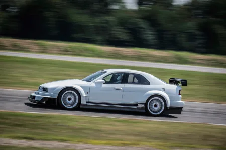 El 155 v6 ti que sonaban los alfistas ya existe 620 cv estetica de carreras y produccion limitada 13