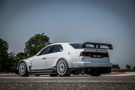 El 155 v6 ti que sonaban los alfistas ya existe 620 cv estetica de carreras y produccion limitada 15