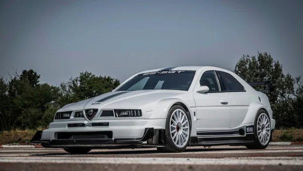 El 155 V6 Ti que soñaban los alfistas ya existe: 620 CV, estética de carreras y producción limitada