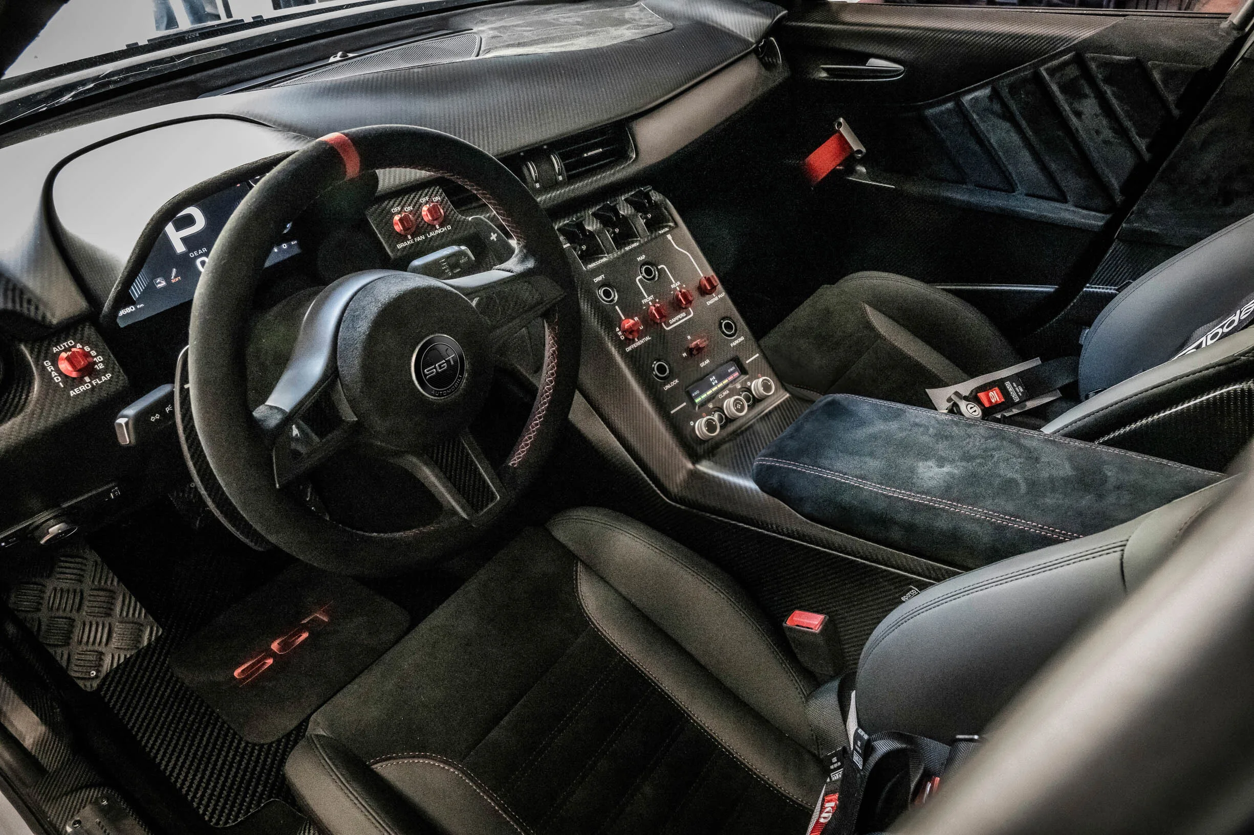 El 155 v6 ti que sonaban los alfistas ya existe 620 cv estetica de carreras y produccion limitada 18