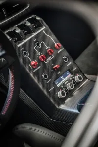 El 155 v6 ti que sonaban los alfistas ya existe 620 cv estetica de carreras y produccion limitada 19