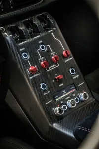 El 155 v6 ti que sonaban los alfistas ya existe 620 cv estetica de carreras y produccion limitada 20