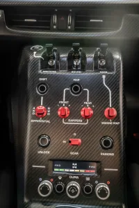 El 155 v6 ti que sonaban los alfistas ya existe 620 cv estetica de carreras y produccion limitada 21