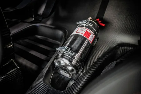 El 155 v6 ti que sonaban los alfistas ya existe 620 cv estetica de carreras y produccion limitada 24