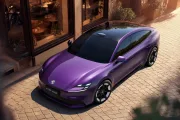 MG se mete en un lío por diseño: su nuevo modelo recuerda tanto a Porsche que han tenido que cortar el directo