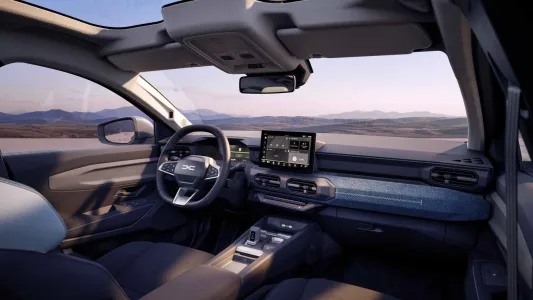 Dacia prepara un golpe contra los suv chinos mas espacio version 4x4 y precio muy dificil de batir 6