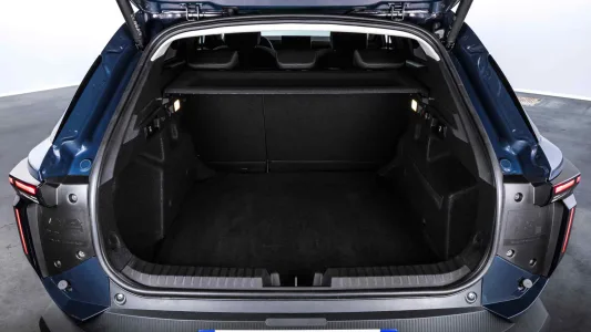 Dacia prepara un golpe contra los suv chinos mas espacio version 4x4 y precio muy dificil de batir 8