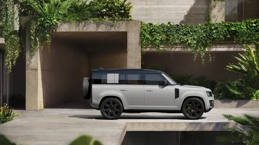 El defender cambia de traje nueva version vertex mas asfalto mas lujo y menos aventura real 21