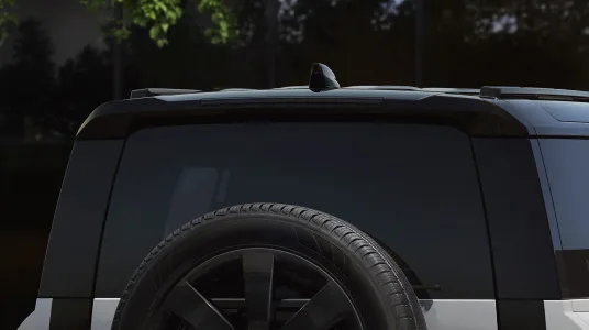 El defender cambia de traje nueva version vertex mas asfalto mas lujo y menos aventura real 26