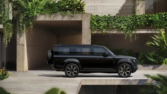 El defender cambia de traje nueva version vertex mas asfalto mas lujo y menos aventura real 28