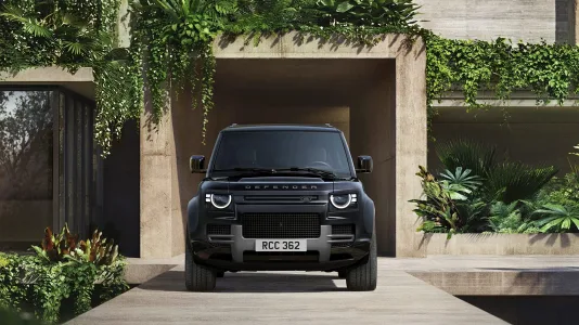 El defender cambia de traje nueva version vertex mas asfalto mas lujo y menos aventura real 29