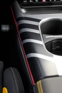 Mercedes amg responde a los puristas con cifras 680 cv tres motores y el cla mas potente jamas fabricado 20