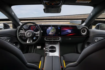 Mercedes amg responde a los puristas con cifras 680 cv tres motores y el cla mas potente jamas fabricado 28
