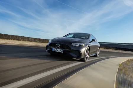 Mercedes amg responde a los puristas con cifras 680 cv tres motores y el cla mas potente jamas fabricado 43