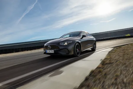 Mercedes amg responde a los puristas con cifras 680 cv tres motores y el cla mas potente jamas fabricado 48
