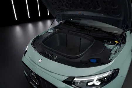 Mercedes amg responde a los puristas con cifras 680 cv tres motores y el cla mas potente jamas fabricado 54