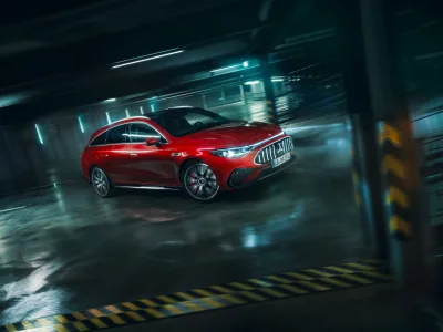 Mercedes amg responde a los puristas con cifras 680 cv tres motores y el cla mas potente jamas fabricado 57