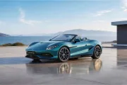 Más del doble de potencia que un 911 Turbo S y más barato que un GTS: así es el Denza Z