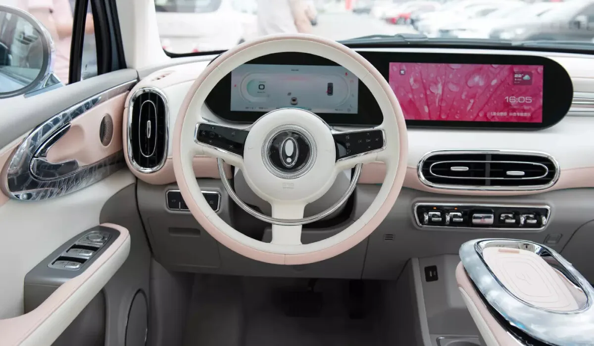 Gwm actualiza su polemico clon del beetle para intentar salvarlo del fracaso comercial