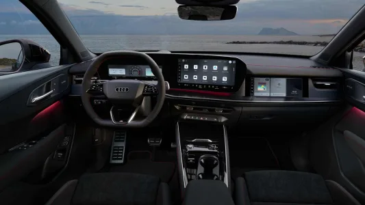 Audi mueve ficha antes de tiempo el q3 gana mas tecnologia para plantar cara al bmw x1 y al mercedes gla 3