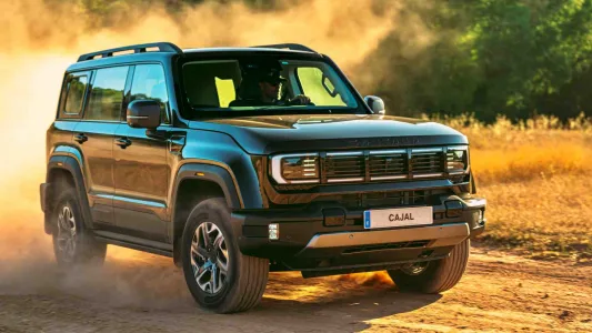 El nuevo santana cajal llega para cubrir un hueco que casi nadie queria ocupar un 4x4 de verdad 7