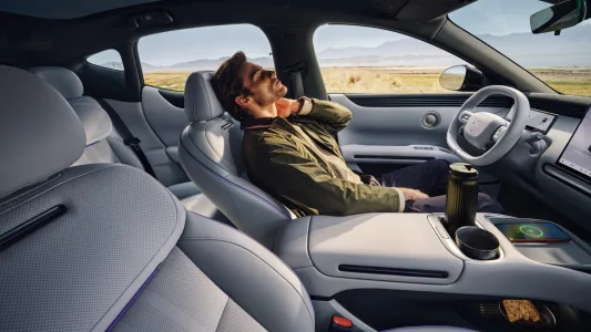 Un ex de ferrari firma el suv electrico con el que xpeng quiere conquistar europa desde 35 000 euros asi es el xpeng l03 12