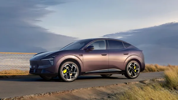 Un ex de Ferrari firma el SUV eléctrico con el que Xpeng quiere conquistar Europa desde 35.000 euros: así es el Xpeng L03
