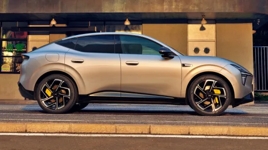 Un ex de ferrari firma el suv electrico con el que xpeng quiere conquistar europa desde 35 000 euros asi es el xpeng l03 42