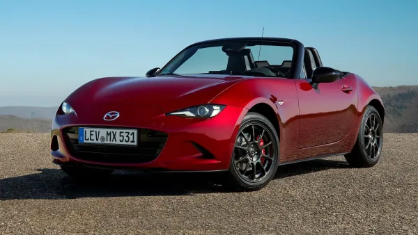 Mazda confirma el MX-5 eléctrico y lanza una promesa que parecía imposible: pesará lo mismo que el actual