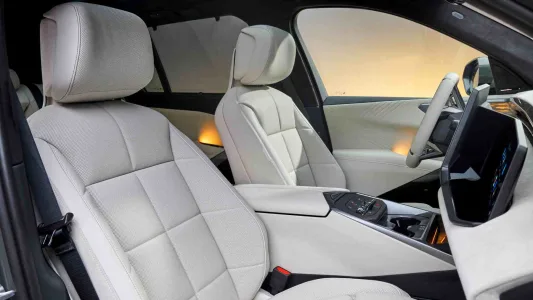 El nuevo bmw x5 sera el suv de las mil caras combustion electricidad e hidrogeno en una misma familia