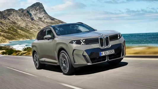 El nuevo bmw x5 sera el suv de las mil caras combustion electricidad e hidrogeno en una misma familia 2