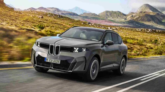 El nuevo bmw x5 sera el suv de las mil caras combustion electricidad e hidrogeno en una misma familia 9
