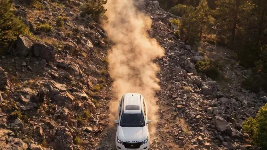 Galloper vuelve a espana con dos todoterrenos de verdad y una receta que mezcla china mitsubishi y nissan 3