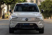 Volvo da marcha atrás con el LiDAR y abre el debate: ¿tenían razón Tesla y XPENG?
