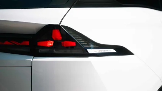 El deepal s07 corrige sus principales puntos debiles para convertirse en un rival mucho mas serio de tesla 15