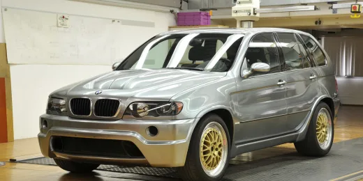 BMW nunca se atrevió a fabricar un X5 V10 manual, así que Kith ha decidido hacerlo por su cuenta