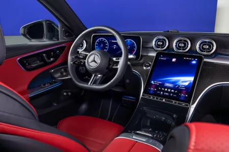 El clase c se resiste a morir mercedes lo renueva profundamente y mantiene hasta un diesel de 200 cv 8