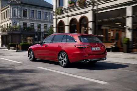El clase c se resiste a morir mercedes lo renueva profundamente y mantiene hasta un diesel de 200 cv 39