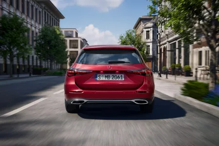 El clase c se resiste a morir mercedes lo renueva profundamente y mantiene hasta un diesel de 200 cv 41