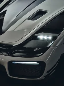 El porsche 911 sin faros de los 80 esta de vuelta un brutal gt2 rs creado para un unico cliente 13