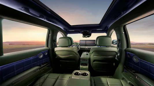 Genesis va a por bmw y mercedes con un suv electrico de 657 cv que copia trucos de rolls royce 8