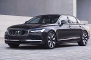 Volvo quiere que te olvides de que su próximo híbrido enchufable tiene motor de gasolina