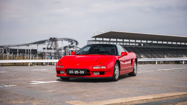 El Honda NSX rojo de Ayrton Senna busca nuevo propietario y apunta a una cifra de siete dígitos