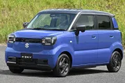 Mientras todos fabrican SUV eléctricos, Suzuki quiere vender en Europa un kei car de 3,4 metros
