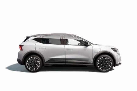Mas de 640 km con una carga renault mejora el scenic e tech para defenderse de tesla y los suv chinos 6