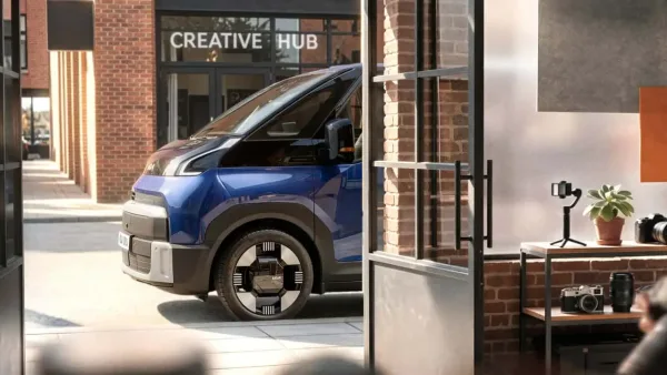 Kia quiere hacer con las furgonetas eléctricas lo que ya hizo con los SUV: la nueva PV7 apunta directamente a Volkswagen y Ford